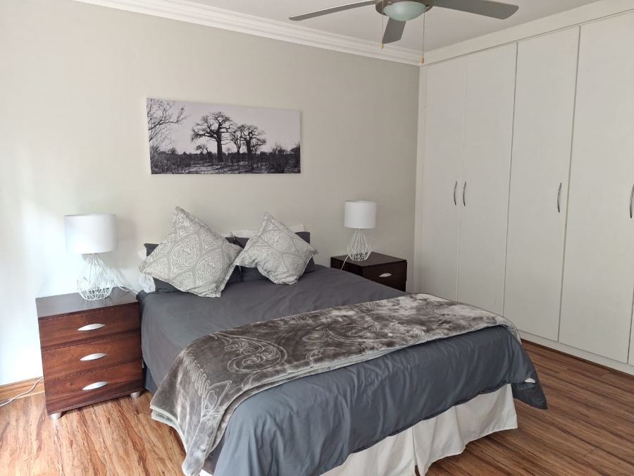 5 Bedroom Property for Sale in Caribbean Beach Club North West